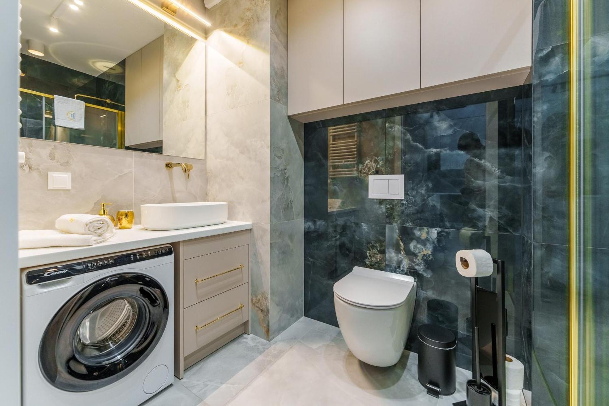 Apartament Delux Kasprowicza 20C Prywatny Parking Basen Sauna Oraz Silownia W Cenie Kołobrzeg Extérieur photo